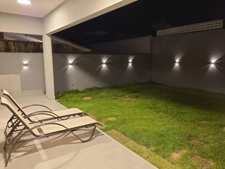 Linda Casa A 200M Da Praia Do Capricornio Caraguatatuba Eksteriør bilde
